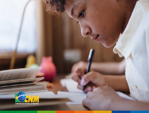 Participe: Grupo de Trabalho da Educação Municipalista é instituído pela CNM