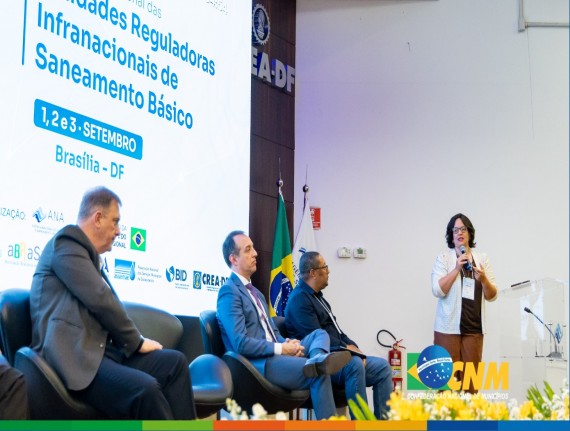Regulação do saneamento: em evento da ANA, CNM destaca importância de capacitação técnica para gestores