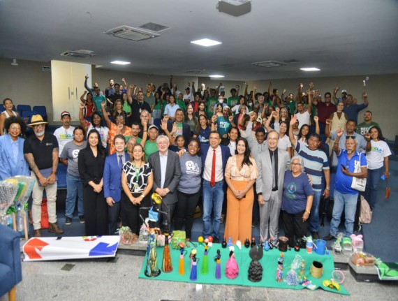 FAMEM defende olhar humanizado para catadores no processo de encerramento dos lixões no Maranhão