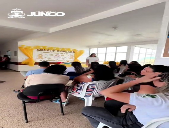 Agosto Dourado: Junco do Maranhão realiza palestra sobre a importância da amamentação