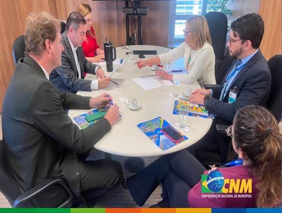 CNM e CNJ firmam parceria em projeto de aperfeiçoamento da cobrança de dívidas municipais