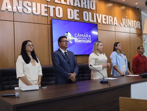 Zé Antônio toma posse e assume interinamente a Prefeitura de Buriticupu