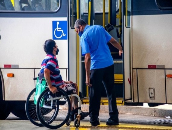 Eleições 2026: FAMEM destaca cuidados com transporte e mobilidade nos dias de votação