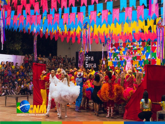 Festejos juninos mostram como fortalecimento da cultura e do turismo podem promover desenvolvimento regional