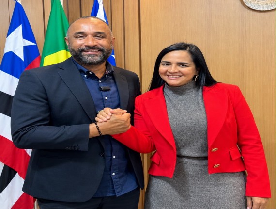 Prefeito Roberto Costa parabeniza Natália Duda pela reeleição à presidência da Câmara de Bacabal