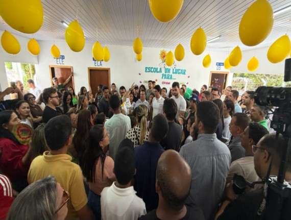 Caxias avança na modernização da rede de ensino com entrega de duas escolas revitalizadas
