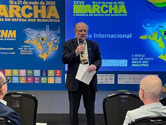 CNM e convidados detalham propostas para viabilizar acordos internacionais em arena da XXVII Marcha