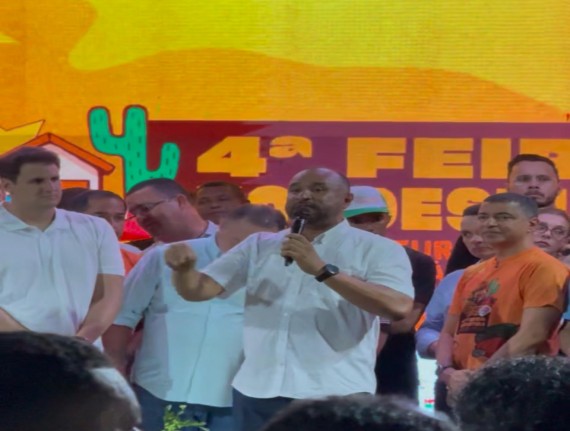 Presidente da FAMEM participa da abertura da 4ª Fenafes e 3ª Femaf e destaca avanços para a agricultura familiar no Maranhão
