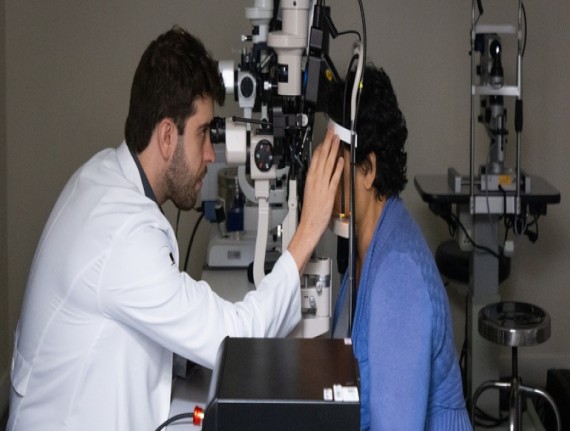SUS adota nova técnica cirúrgica que trata glaucoma e catarata ao mesmo tempo